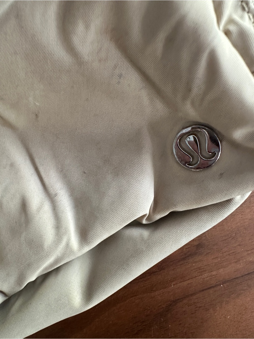 Lululemon Everywhere Belt Bag 1L - Picture 5 of 6